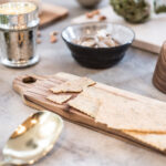 Tabla de pan haya ambientada- Beech bread board decorated